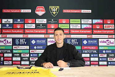 VVV-Venlo huurt spits Kosidis voor één seizoen van AEK Athene