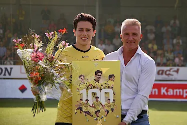 Simon Janssen speelt honderdste competitiewedstrijd voor VVV-Venlo