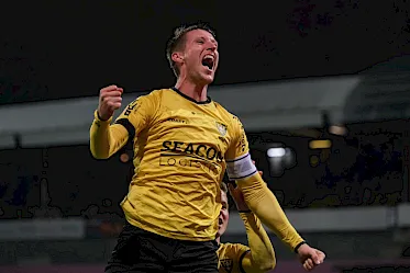 Kosidis, Ketting en Smans bezorgen VVV-Venlo volle buit tegen FC Dordrecht