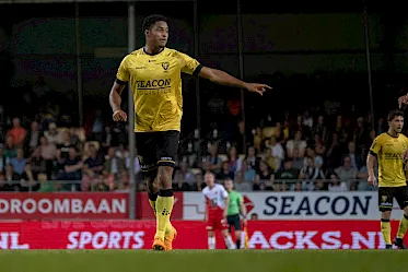 VVV-Venlo speelt oefenwedstrijd noodgedwongen achter gesloten deuren in Lommel