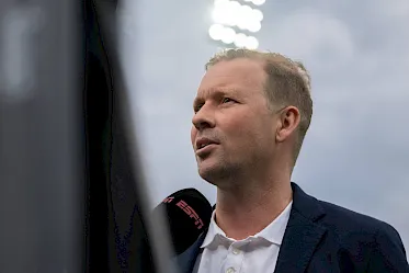 VVV-Venlo met vol uitvak op bezoek bij Helmond Sport