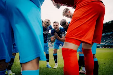 Kaartverkoop uitwedstrijden tegen MVV en Jong Ajax gestart