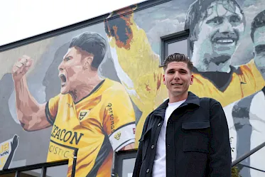 VVV-Venlo onthult met trots nieuwe muurschildering van Post