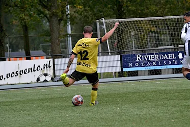 Koploper VVV-Venlo O21 blijft foutloos: Zevenklapper op bezoek bij Alexandria'66