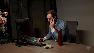 BEHIND THE SCENES - transfer deadline day