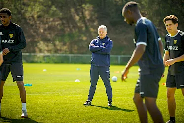 Heimduell gegen Helmond Sport am Sonntag