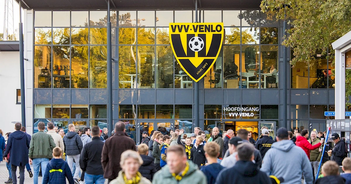 Explanation of logging in and registering in the online ticket shop ...