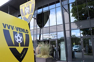 Fanshop zaterdag extra geopend in aanloop naar VVV-Venlo - Roda JC