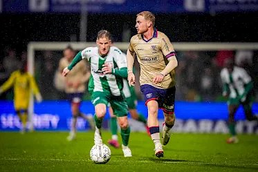 VVV-Venlo kopje onder op bezoek bij FC Dordrecht