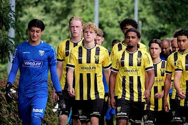 VVV-Venlo O21 schakelt PEC Zwolle uit in beker na strafschoppen