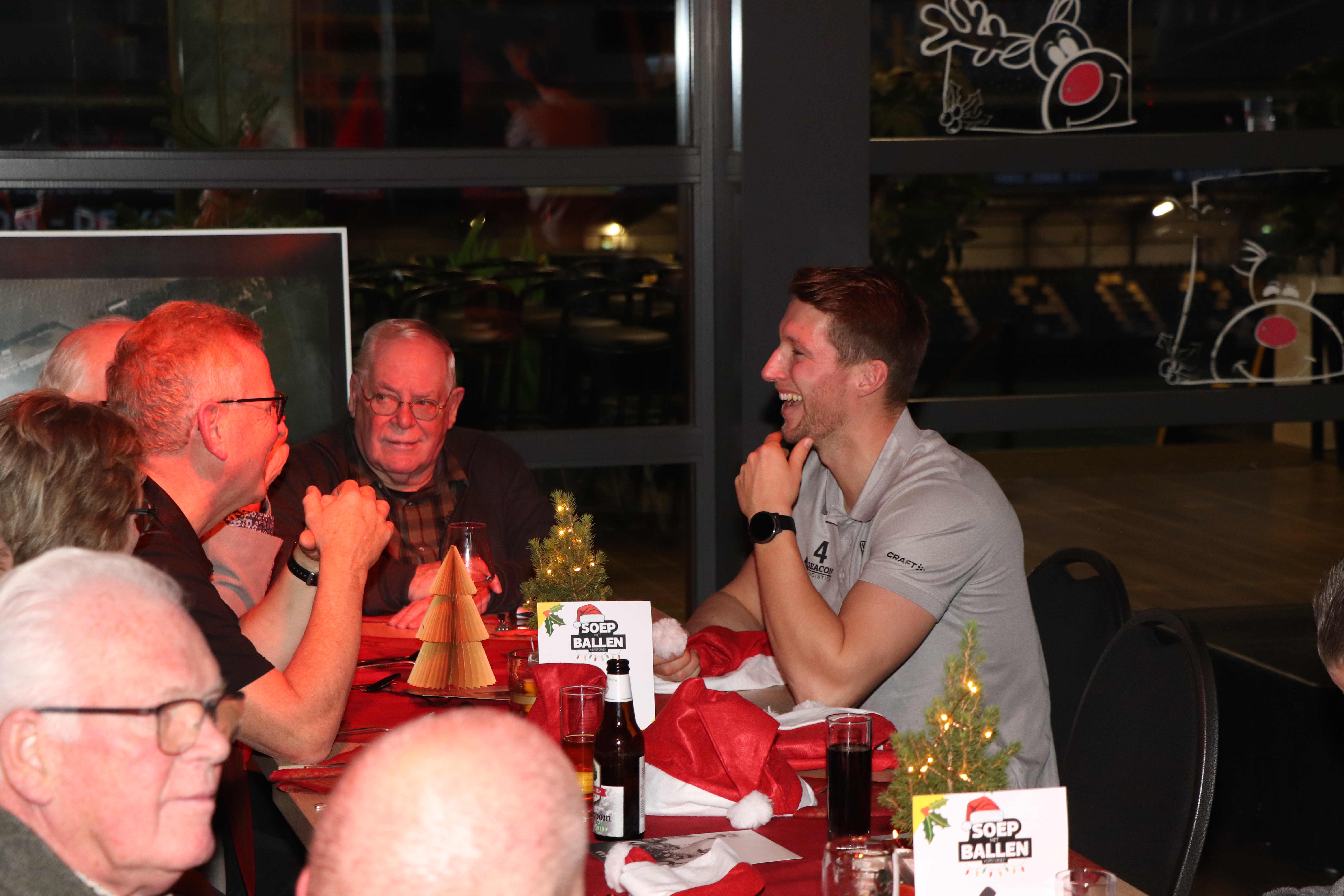 Soep met ballen kerstdiner op 16 december