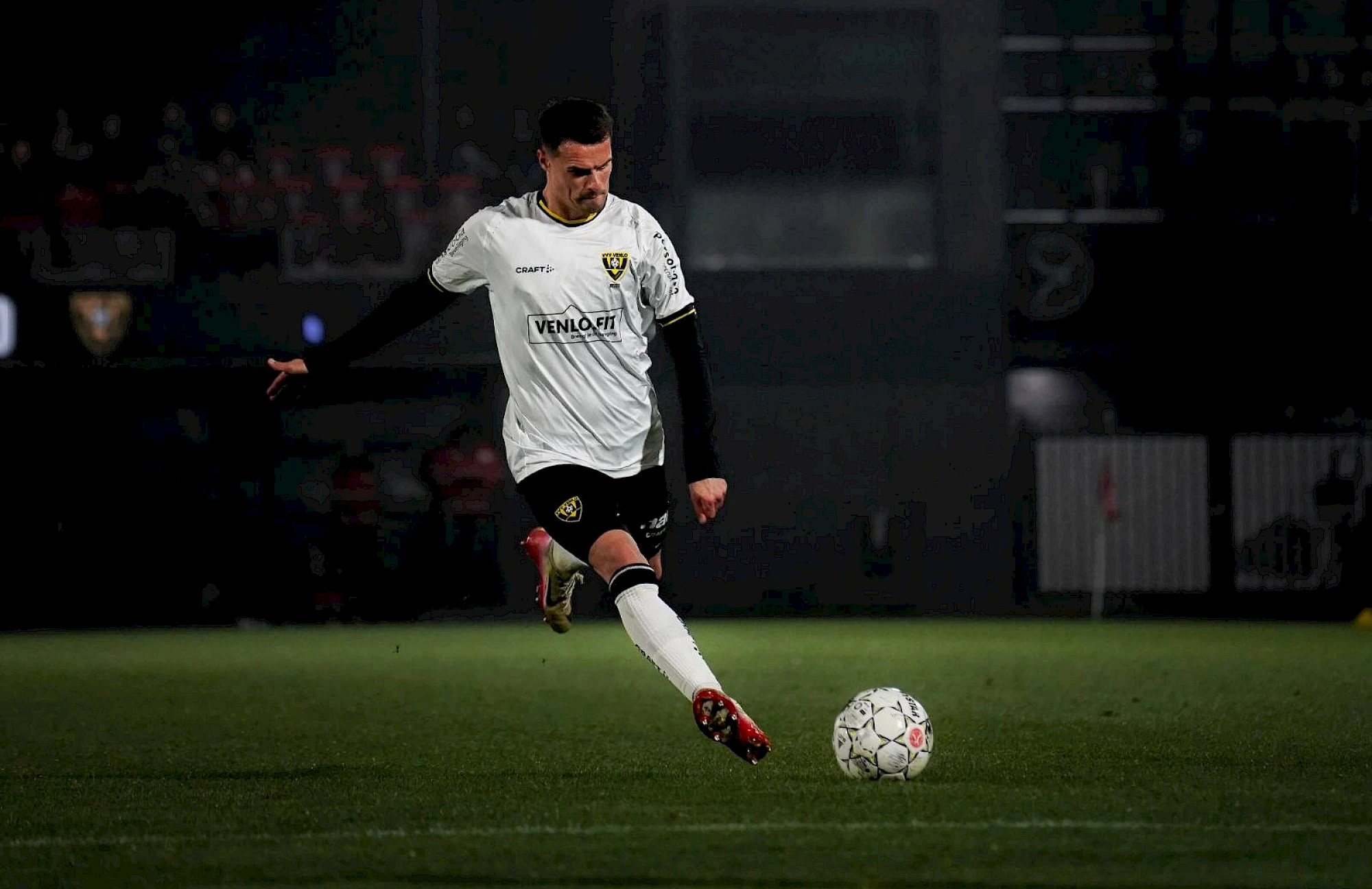 VVV-Venlo verliest op bezoek bij Almere City