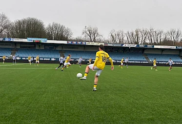 VVV-Venlo speelt gelijk in doelpuntrijk oefenduel met FC Eindhoven