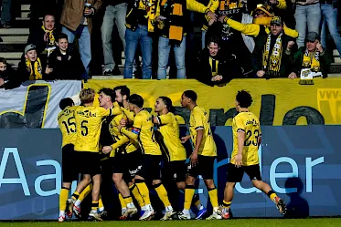 VVV-Venlo viert 123ste verjaardag in stijl met zege op FC Eindhoven