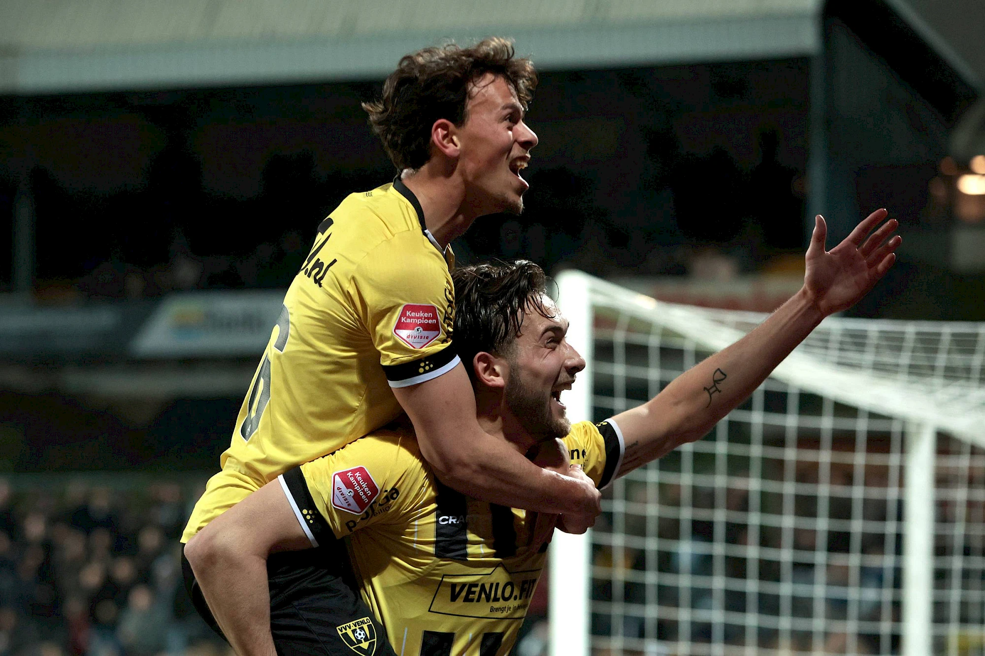 Hattrickheld Zandbergen schiet VVV-Venlo naar knappe zege op SC Cambuur