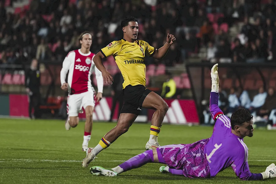 VVV sluit eerste periode af met zege op Jong Ajax