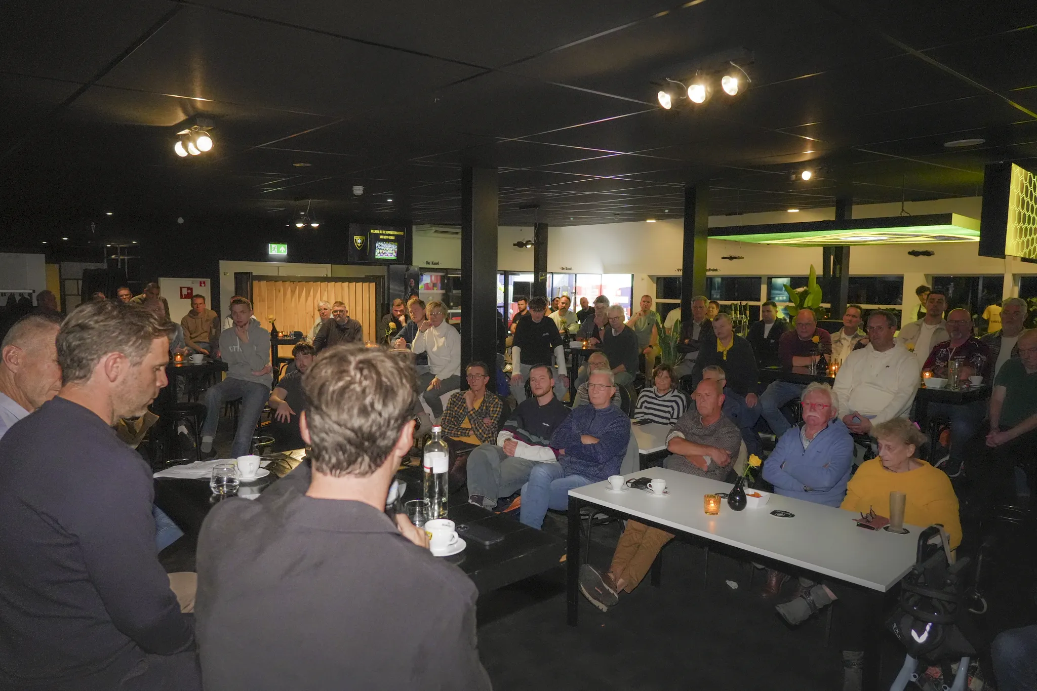 VVV-Venlo blikt tijdens supportersavond terug op sterke seizoensstart en kijkt vooruit