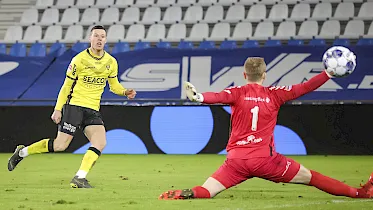 Debutant Venema schiet VVV voorbij De Graafschap