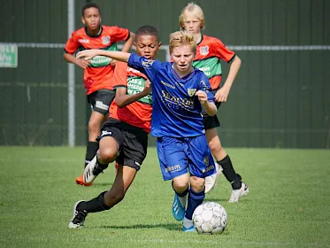 VVV-spelers Kessels, Maes en Bouten opgeroepen voor jeugdteams Oranje