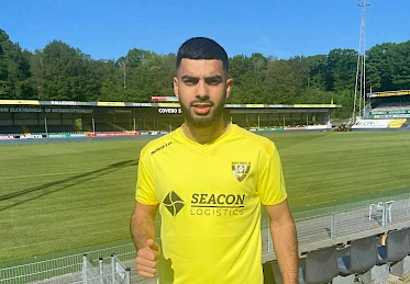 Linksback Dkidak traint mee met selectie VVV-Venlo