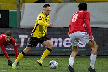 VVV-Venlo neemt in rust van duel met PEC Zwolle afscheid van aantal spelers