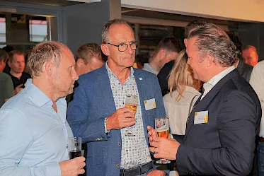 Foto's business Kick-off