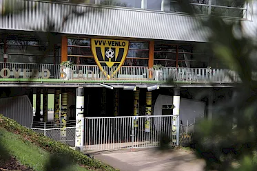 VVV-Venlo deelt drie stadionverboden uit na incidenten in Kerkrade