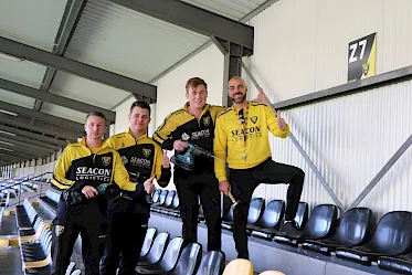 Team 12 geeft Z-tribune extra VVV-tintje