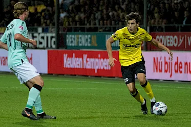 Vooruitblik vanuit vroeger: VVV-Venlo - Helmond Sport