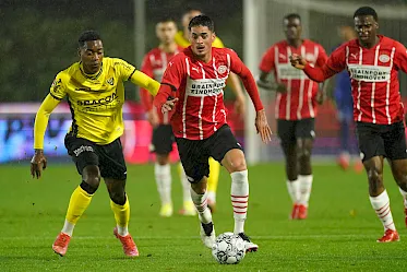 Wedstrijd Jong PSV – VVV-Venlo afgelast vanwege slechte veldcondities