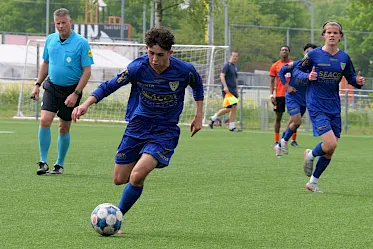 VVV-jeugdspelers Hegi en El Asri opgeroepen voor Syrië en Oranje