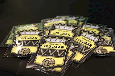 VVV-Venlo Jubileumbadge nu verkrijgbaar, gratis voor alle seizoenkaarthouders!