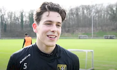 VVV TV | Het eerste doelpunt van Simon Janssen