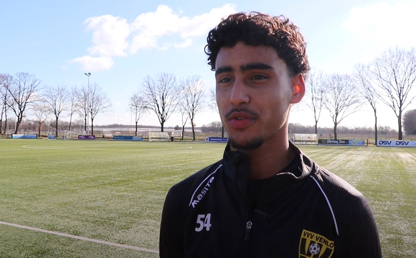 VVV TV | Jeugdspeler Resley Kessels in Oranje