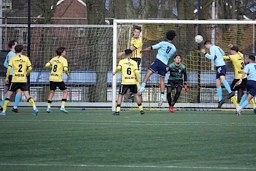 Ongeslagen reeks VVV-Venlo O21 ten einde na onnodige nederlaag