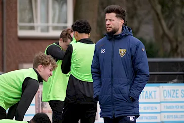 O18-trainer Sleegers neemt na zes seizoenen afscheid van VVV-Venlo